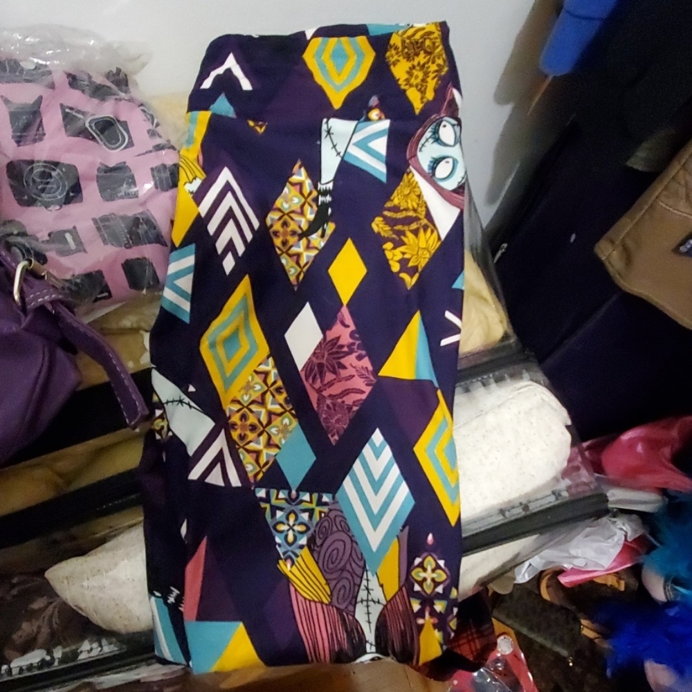 lularoe nightmare before Christmas leggings